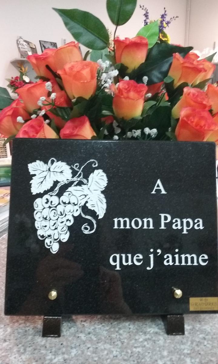 plaque funeraire avec texte